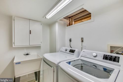 311 Kentucky Ave, Alexandria VA 22305 exterior