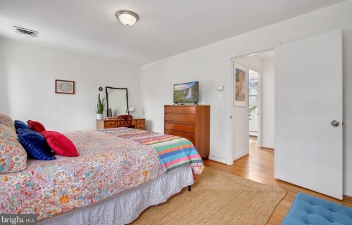 900 Balmoral Dr, Silver Spring MD  20903-1301 exterior