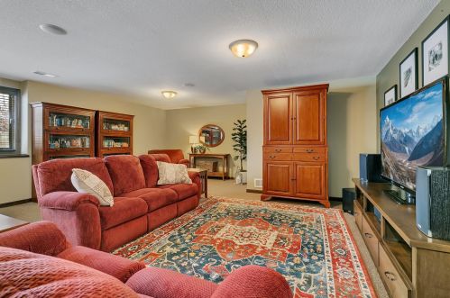 916 21st Ave, Sartell MN 56377-2465 exterior