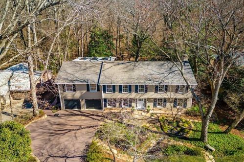 1129 Mason Wood Dr, Atlanta GA 30329-3803 exterior