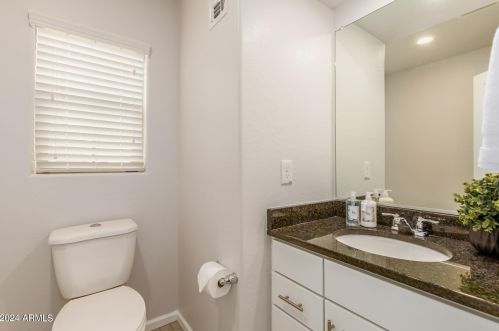 3140 Mingus Dr, Chandler AZ 85249-2052 exterior