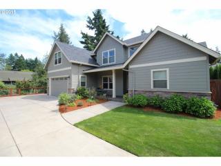 1621 Chasa St, Eugene, OR 97401-1914