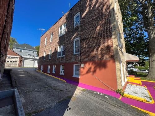 628 4th Ave, Mount Vernon, NY 10550-4920