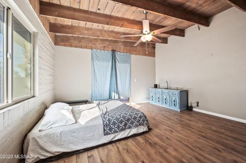 2421 Eastland St, Tucson AZ 85716-5723 exterior