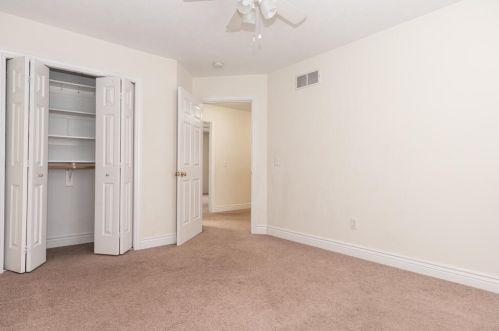 5806 Coddington Ln, Kalamazoo MI 49009-1791 exterior