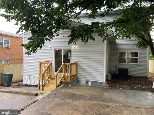 4210 Dix St, Washington DC  20019-3436 exterior