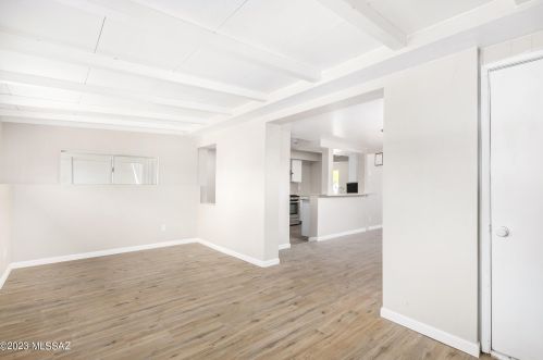 6202 28th St, Tucson AZ  85711-6808 exterior