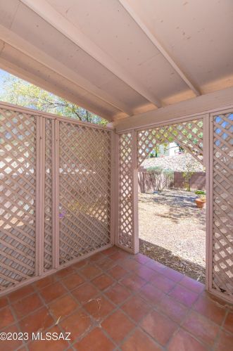 6125 Reliance Dr, Tucson AZ  85704-5326 exterior