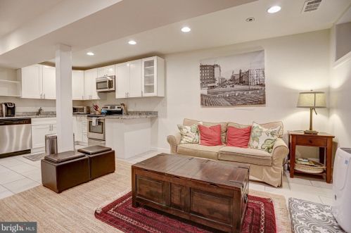 421 11 St, Washington DC 20002-6121 exterior