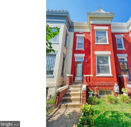 1420 F St, Washington DC  20004-1003 exterior