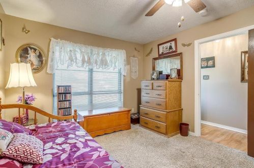 149 Suzanne Ter, Burleson TX 76028-5617 exterior