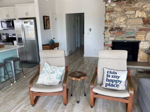 1548 Beach St, Meskegon MI  49441-1006 exterior