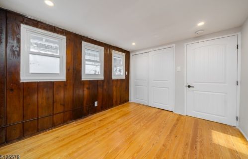 369 Shore Trl, Sparta NJ  07871-2045 exterior