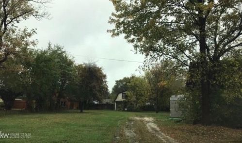 49510 Gratiot Ave, New Baltimore, MI 48051-2524