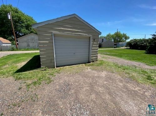 318 59 Ave, Duluth MN 55804-2559 exterior