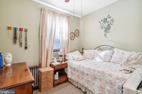 241 4 Ave, Roebling NJ 08554-1302 exterior