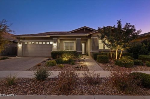 1841 Aster Pl, Chandler AZ  85286-2357 exterior