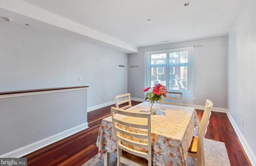 309 Lawrence St, Philadelphia PA 19133-3023 exterior