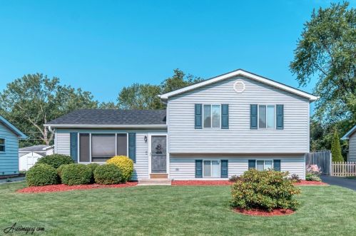 38200 Harper Rd, Waukegan, IL 60087-1500