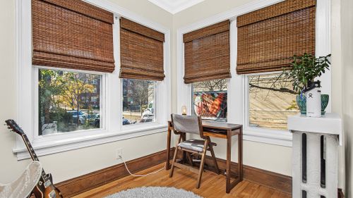 6211 Greenview Ave, Chicago IL  60660-1822 exterior