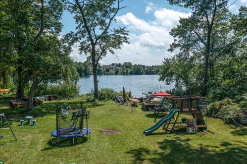 63 Glenmore St, Springfield MA 01129-1064 exterior