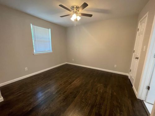 1351 Adelaide Dr, Dallas TX 75216-6912 exterior