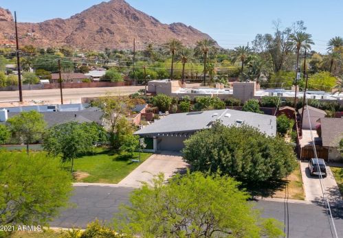 4615 43rd St, Phoenix AZ 85032-3323 exterior