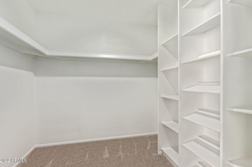 602 Behrend Dr, Phoenix AZ 85024-1871 exterior