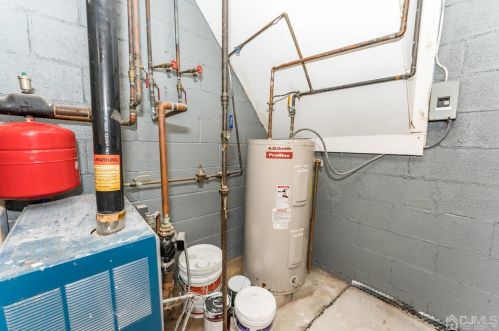 15 Newton Pl, Irvington NJ 07111-1408 exterior