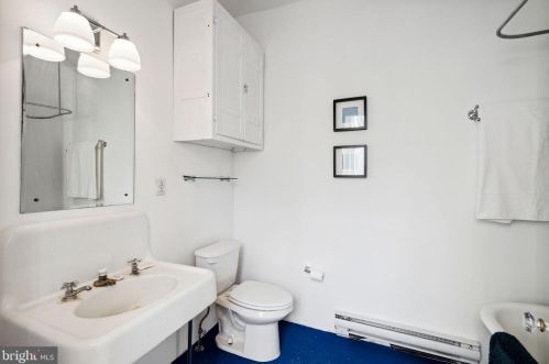 2322 Delancey Pl, Philadelphia PA 19103-6407 exterior