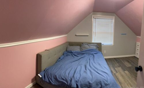 96 Country Club Rd, New Britain CT  06053-1022 exterior