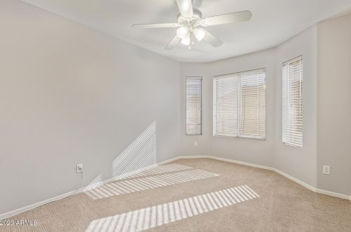 19806 15 Pl, Phoenix AZ 85024-3648 exterior