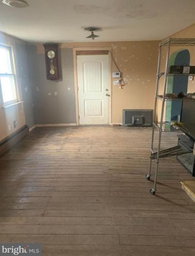 2665 Centennial Rd, Hanover PA 17331-9065 exterior