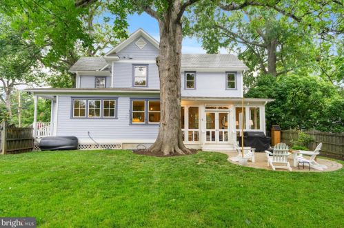 3412 21st Ave, Arlington, VA 22207-3823