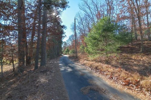 210 Greenhouse Rd, Coventry RI 02827-2101 exterior