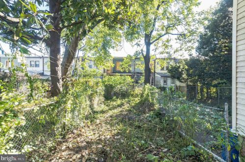 1665 56th St, Philadelphia PA  19143-5305 exterior