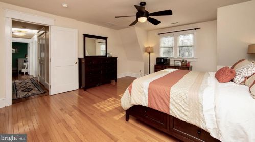 139 Marne Ave, Tavistock NJ 08033-1444 exterior