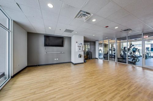 415 North Water St, Chicago IL  60611-5594 exterior