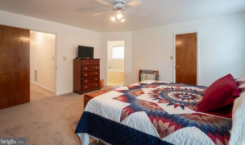 2345 Lowery Rd, Huntingtown MD 20639-9118 exterior