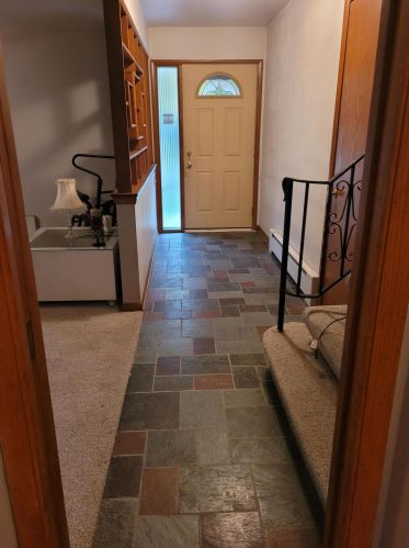 2731 74th St, Milwaukee, WI 53210-1009