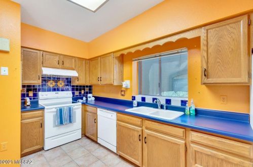 1281 Calle Altamira, Green Valley AZ  85622-8265 exterior