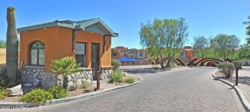 2405 Autumn Flower Dr, Tucson, AZ 85718-6688