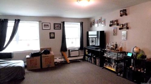 652 Crotona Park, Bronx NY 10460-4824 exterior