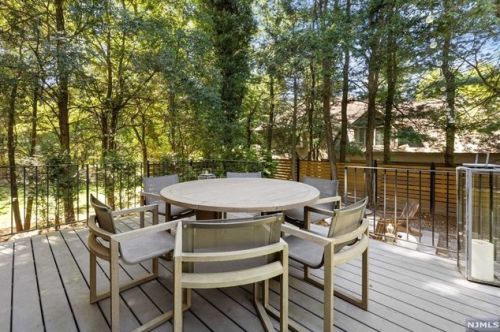 177 Orchard Rd, Demarest NJ  07627-1715 exterior