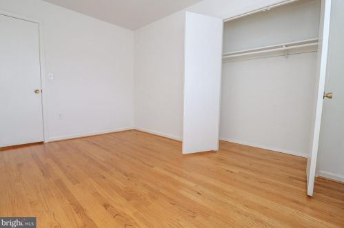 5469 Marlin St, Rockville MD 20853-3608 exterior