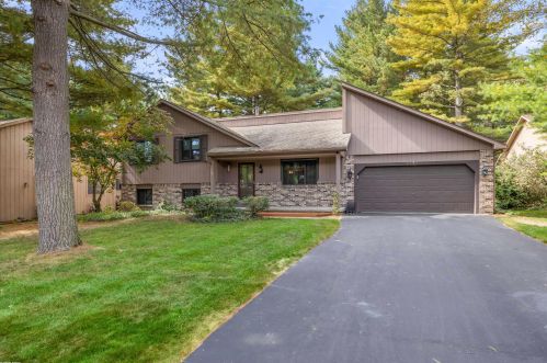 4253 Arbour Dr, Walled Lake MI 48390-4102 exterior