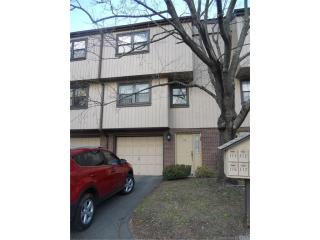 114 Mattabasset Dr, Meriden, CT 06450-7436