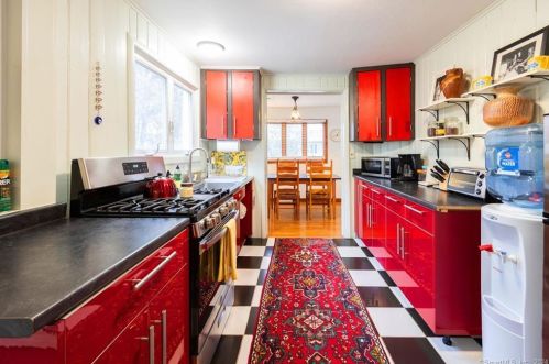 95 Catlin Rd, Torrington CT 06791-1804 exterior