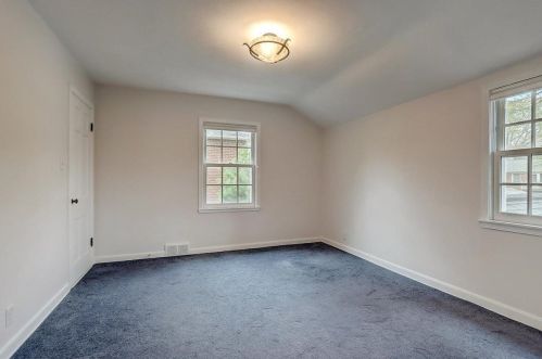 4318 Alpine Ave, Milwaukee WI  53211-1411 exterior