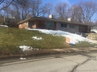 1413 60th St, Omaha NE  68132-1314 exterior